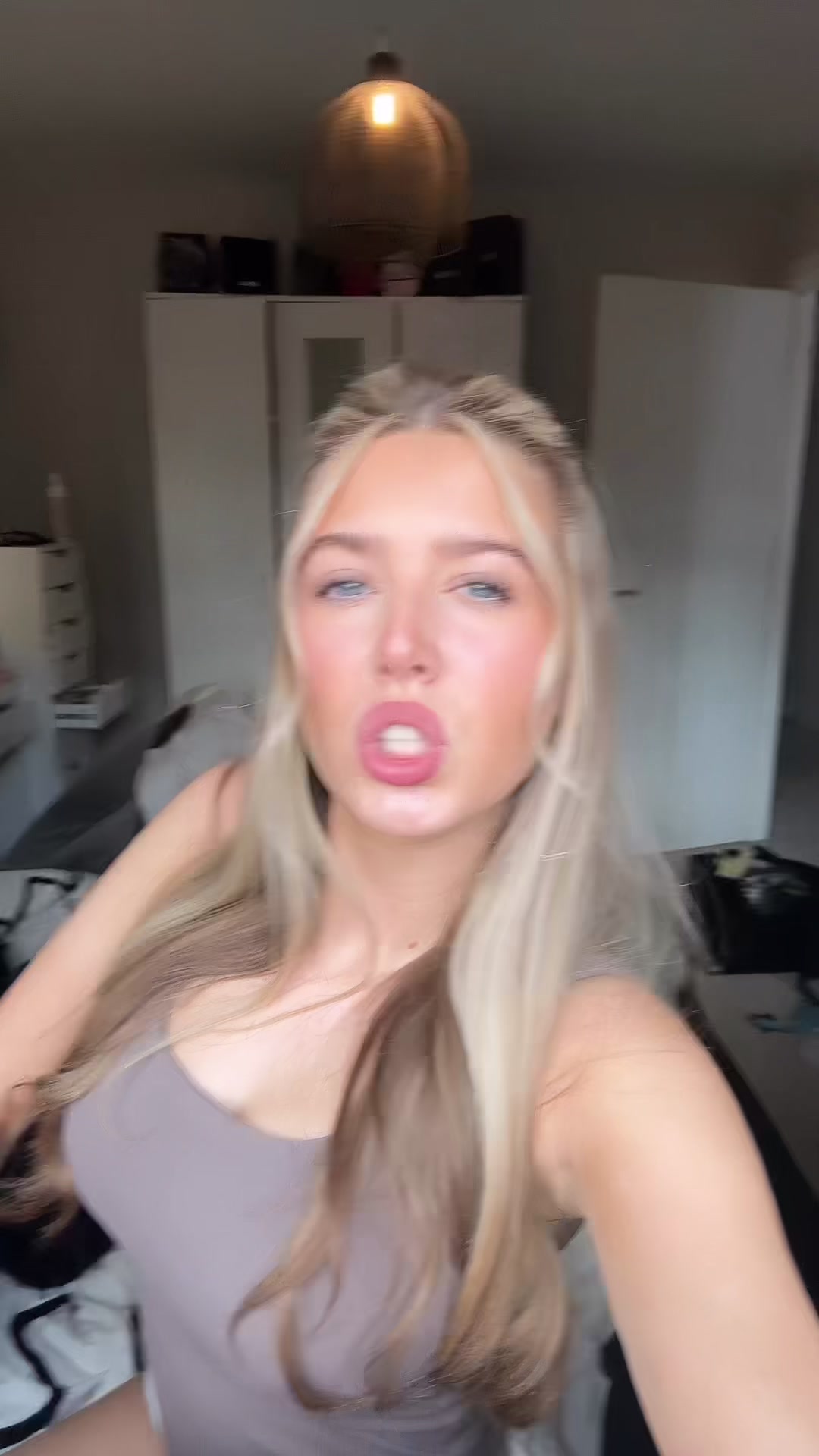 @𝐆𝐫𝐚𝐜𝐢𝐞-𝐦𝐚𝐢