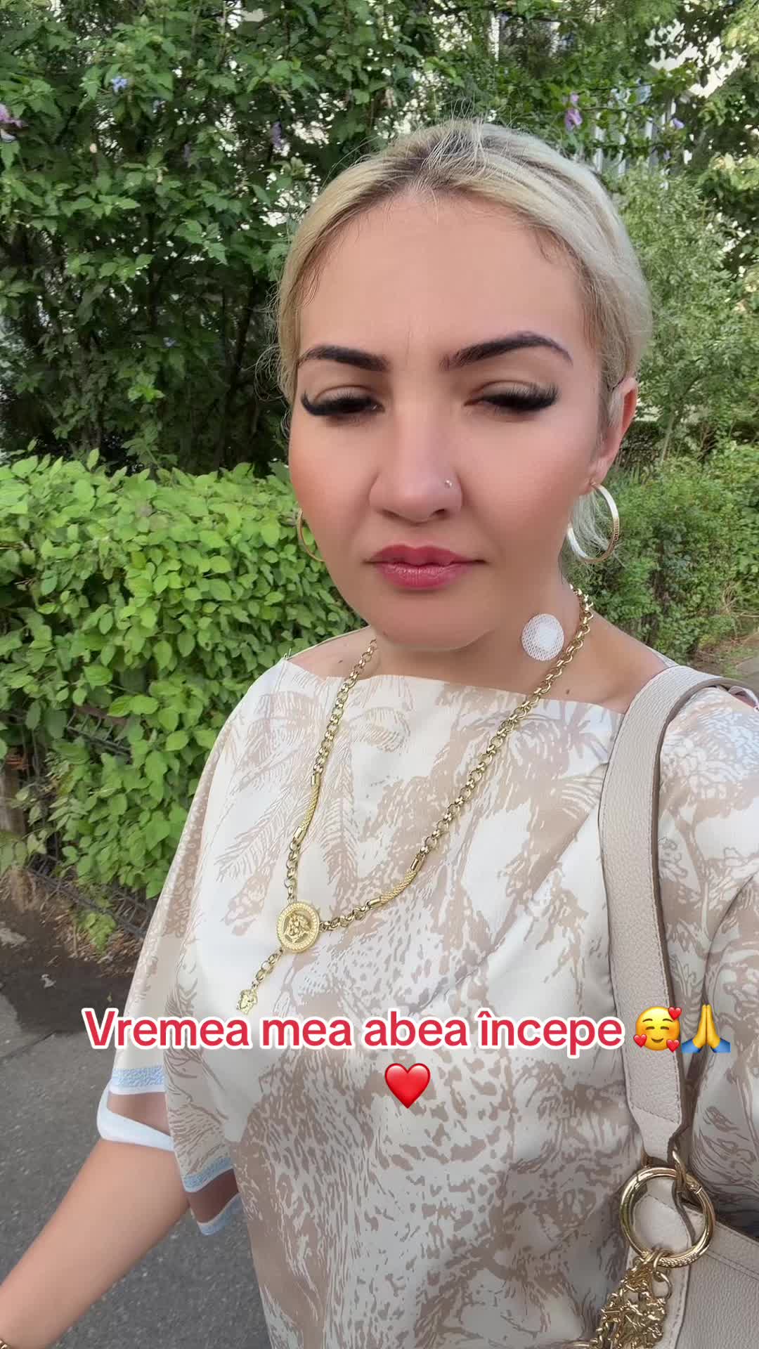 @Alexandra Nikolas Ianis