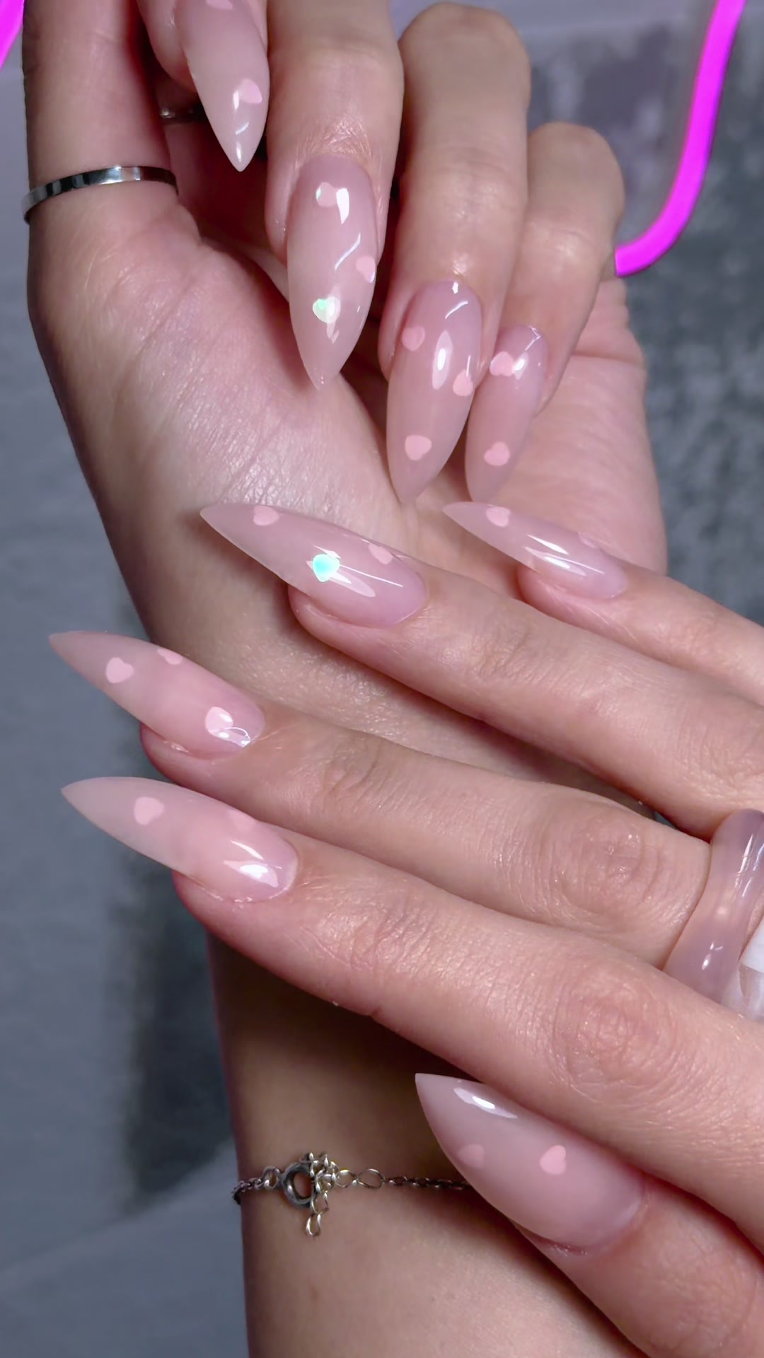 @𝔼&bull;𝕂&bull; Nail Master