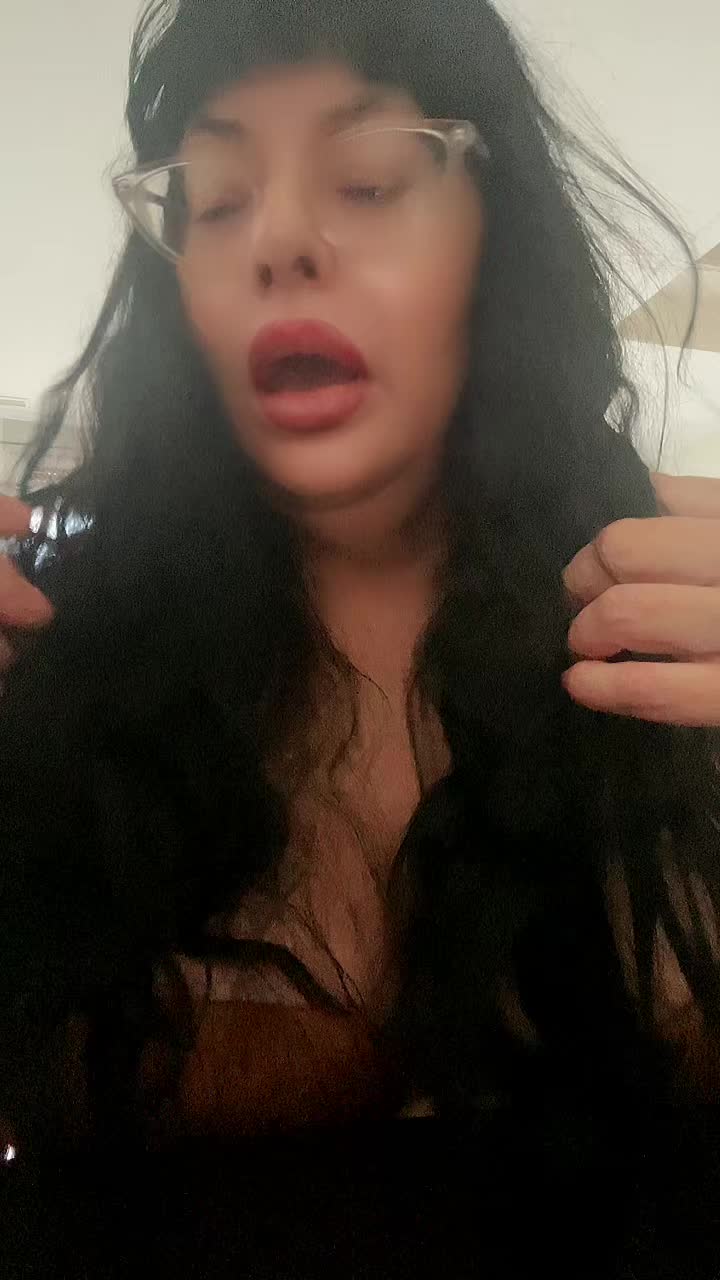 @Mariana Maniscalco