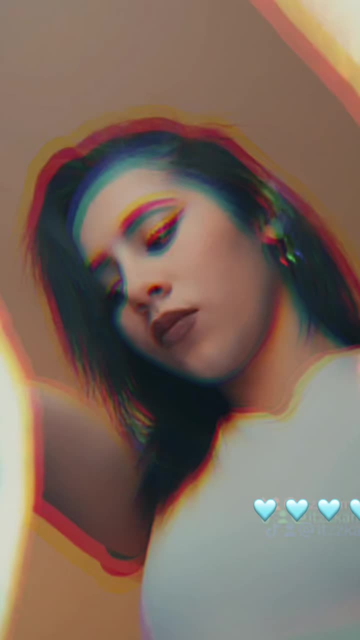 @Ÿøūngz🦋 MīMā🦋