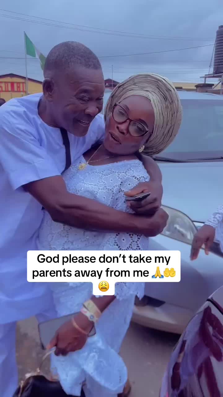 @Brow & tattoo artist_oluyole