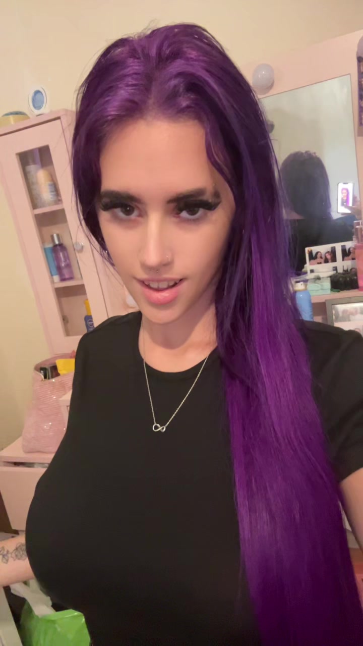 @BadBjess💜