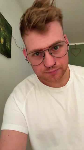 @Jannis🏳️🌈_Offiziell⚡️