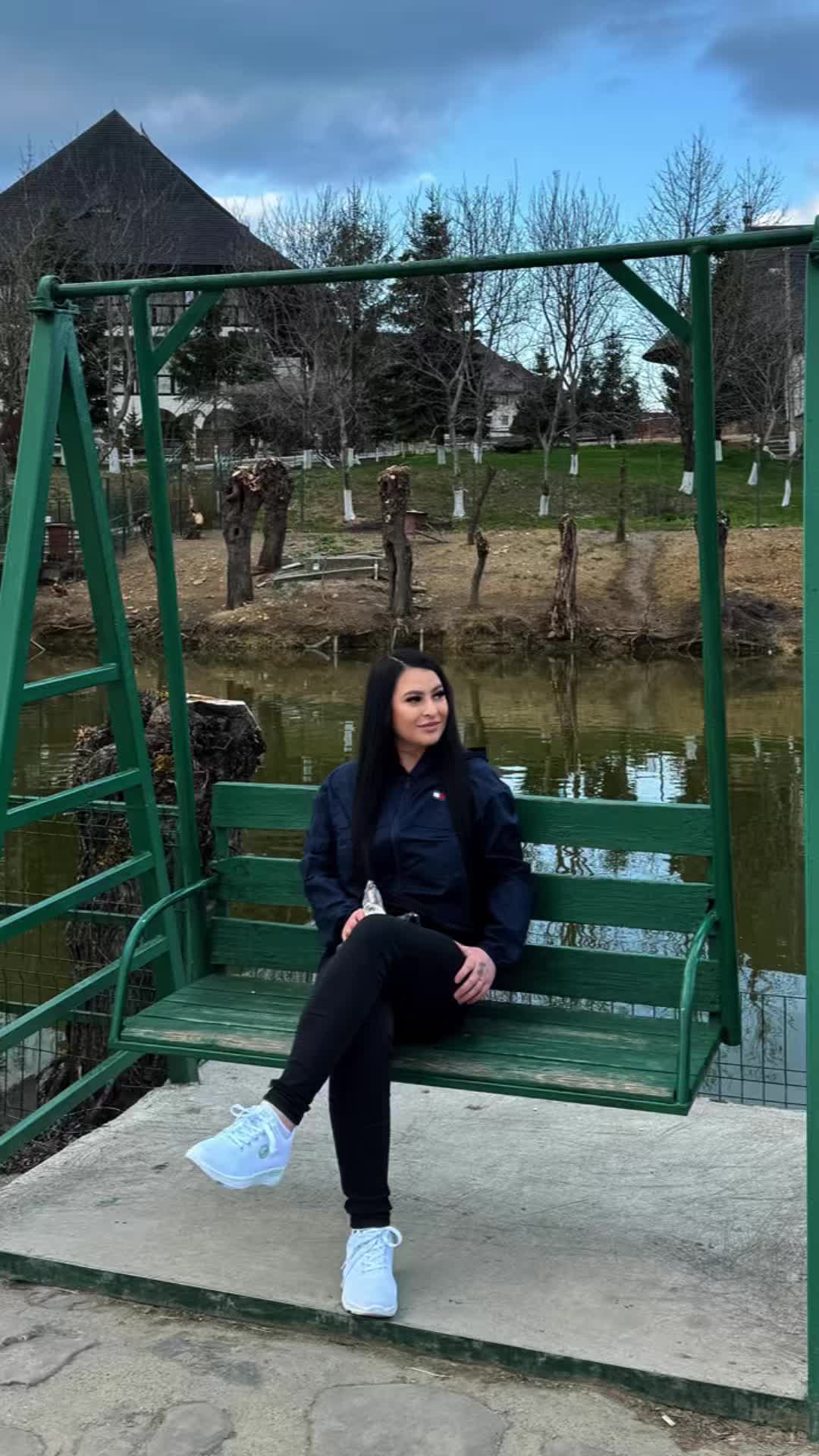 @Ale Alexandra