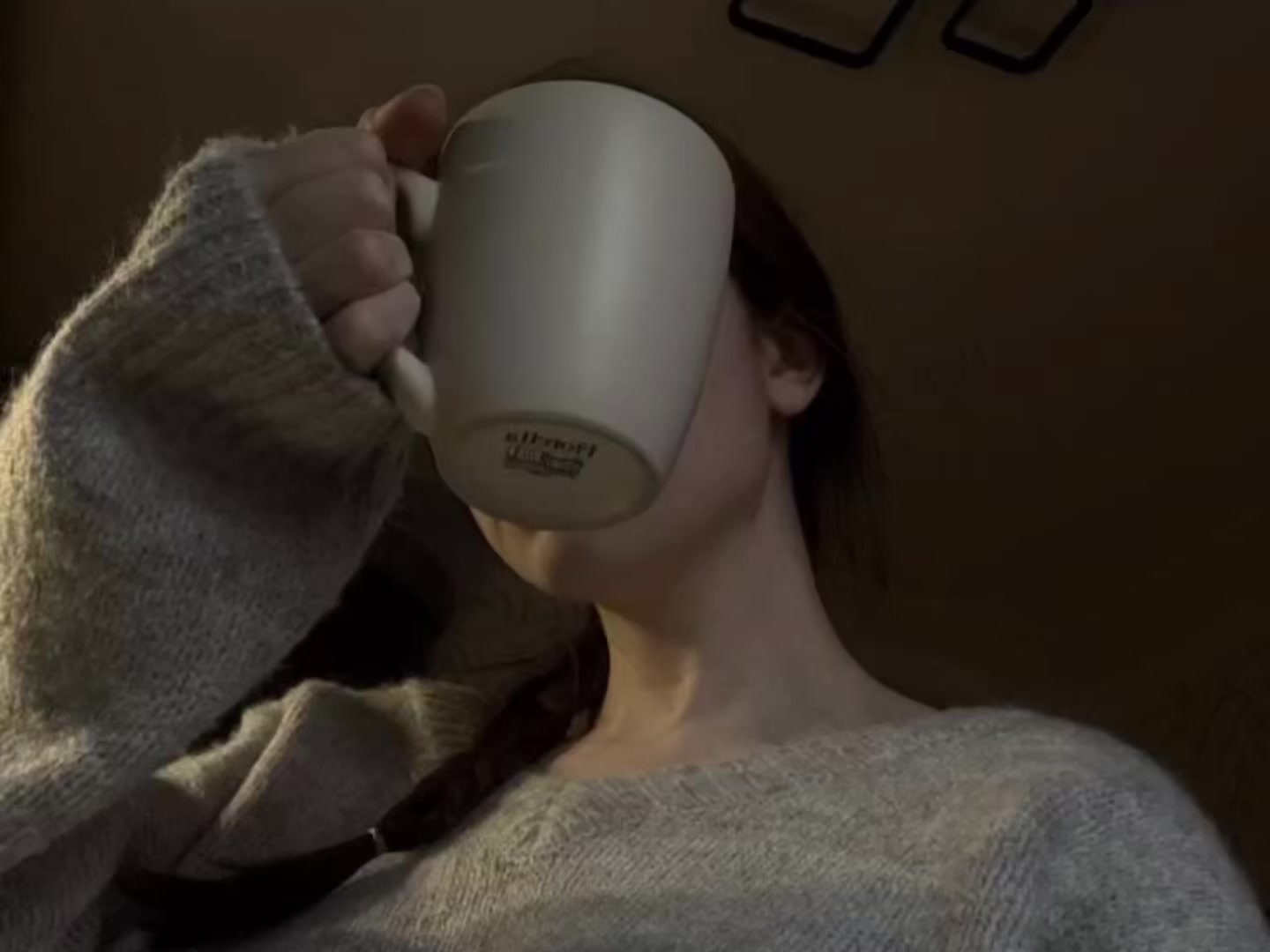 @делла