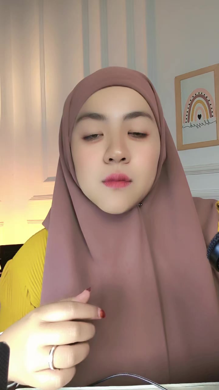 @NADIA NANAD