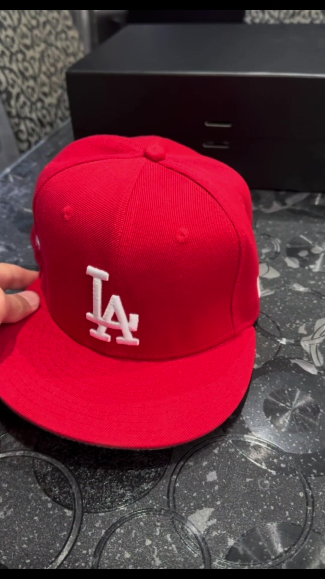 @custom5cap9