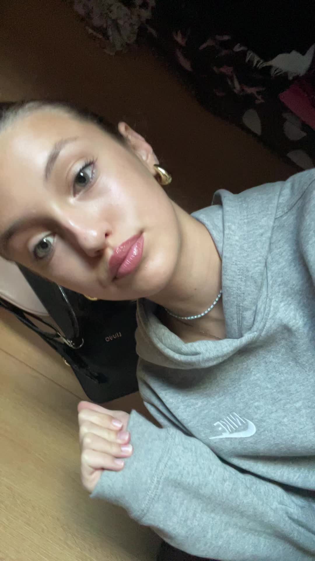 @💋