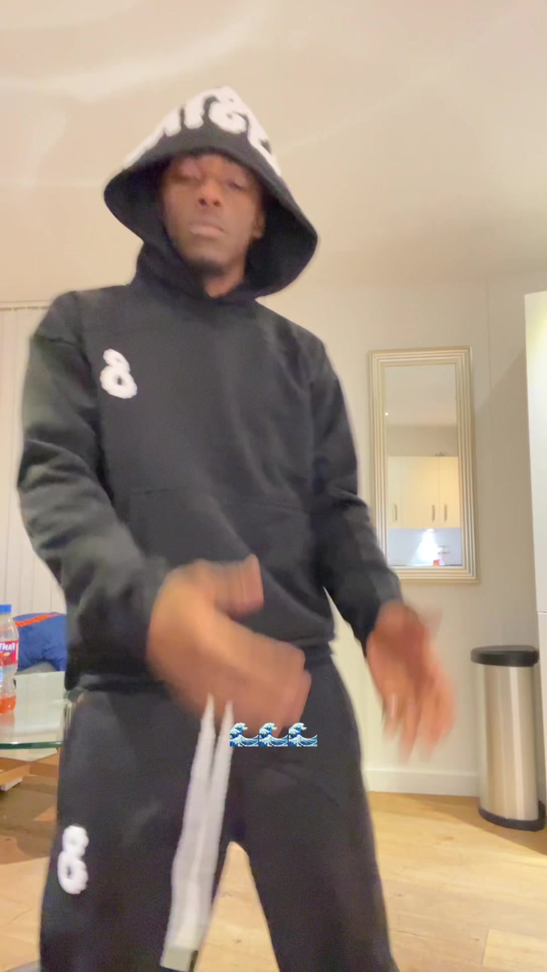 @DemzzDaKidd