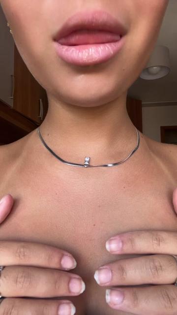 @sofia angeli 🫦