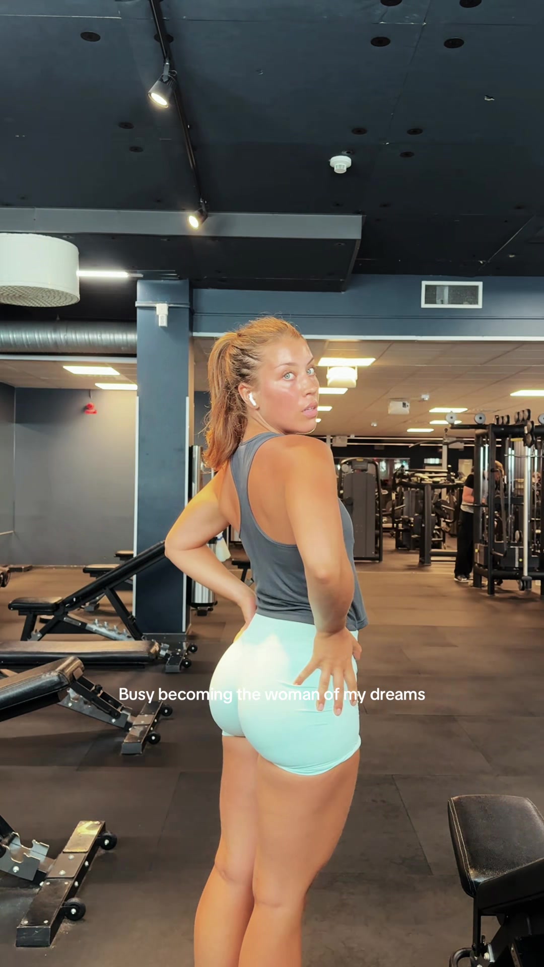 @Hästvig