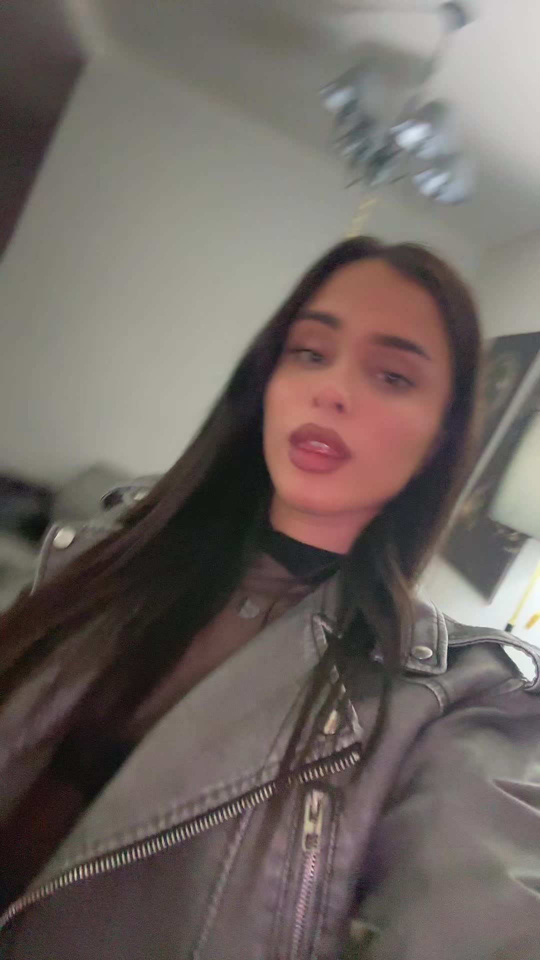 @𝓜𝓪𝓻𝓲𝓴𝓪