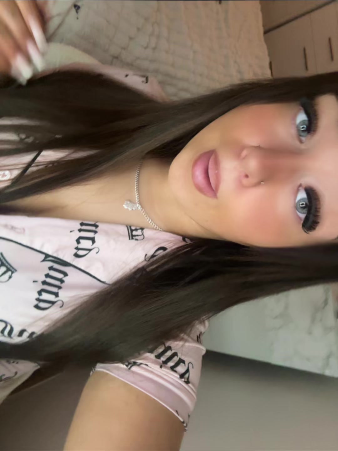 @👩🏽