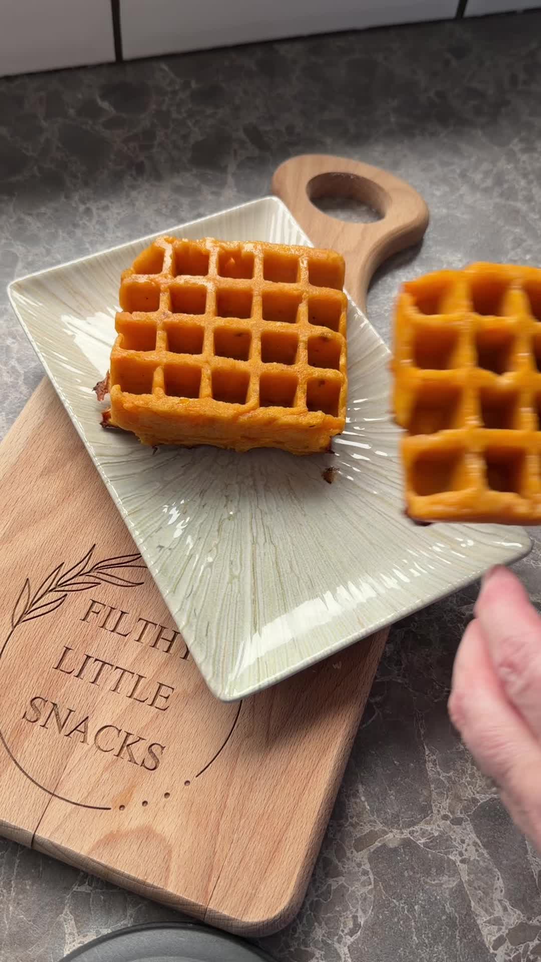 @&bull;filthy little snacks&bull;