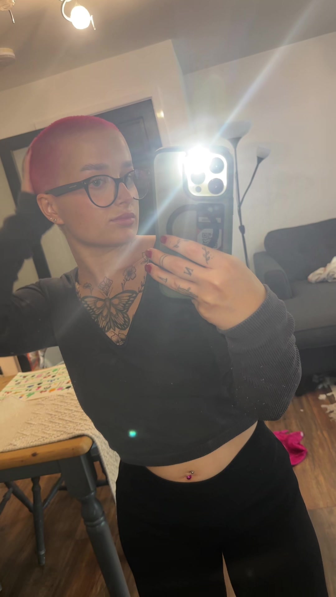 @Ella🖤
