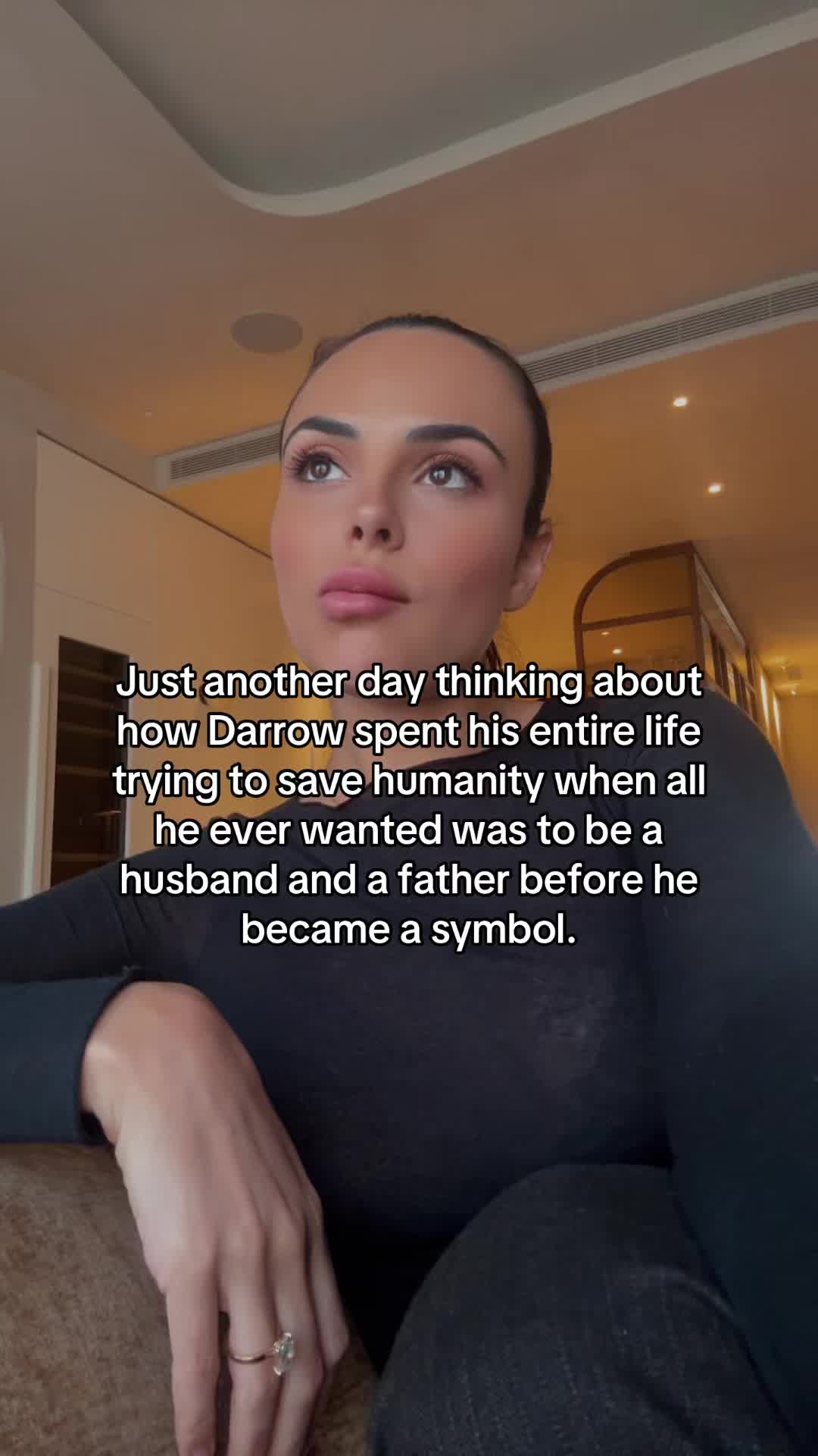 @Bookswithcaroline
