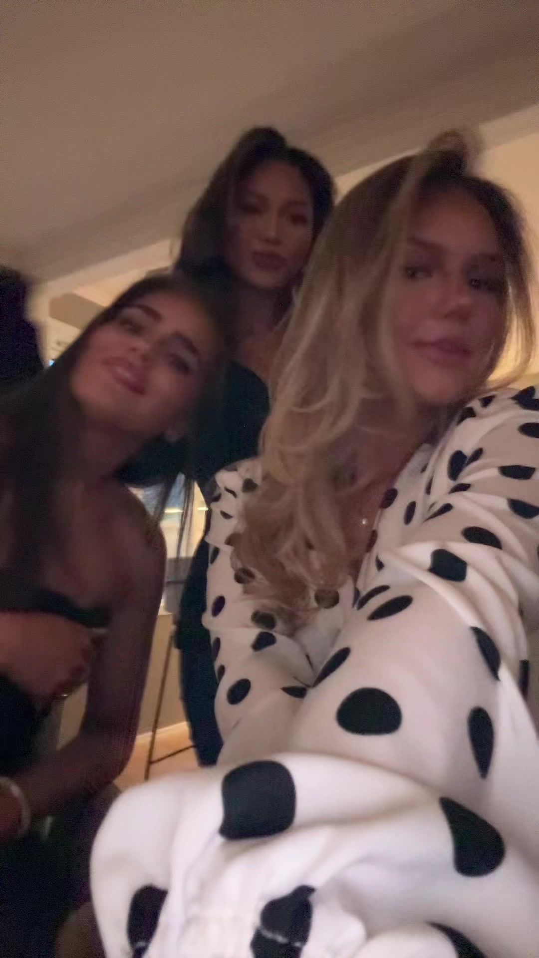 @OLIVIA FURUHOLMEN