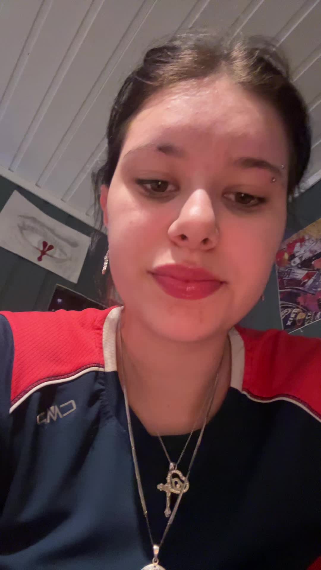 @Katha ✞ &sup3;&sup3; &sup2;&sup2; &sup1;⁶🏎️