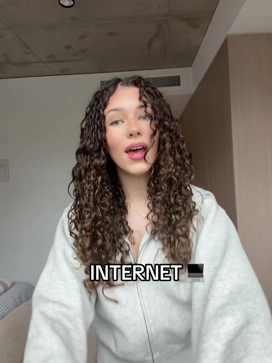@charliandbeck
