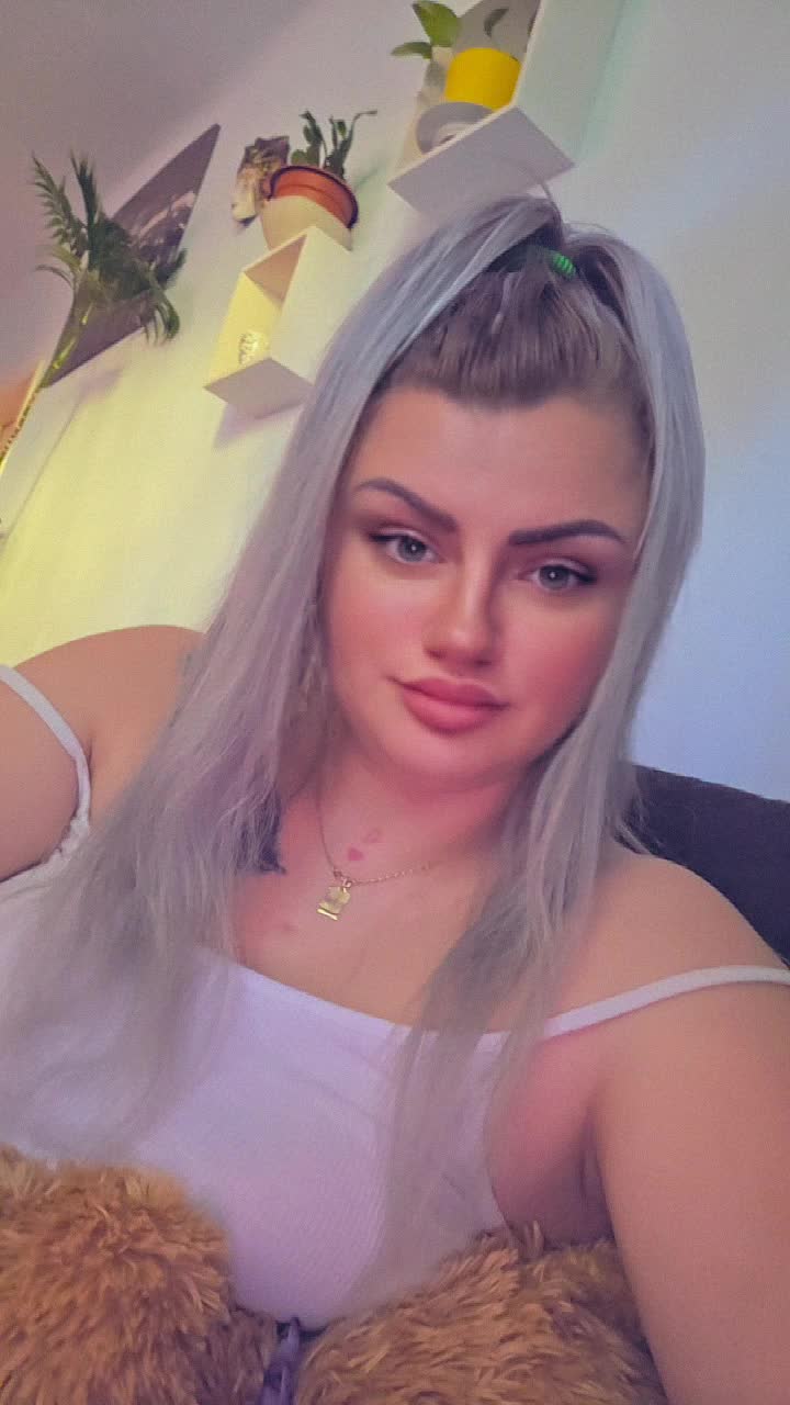 @✨️♛ ༺❀𝒟𝑒𝒩𝒾 𝐼𝓈𝓈𝒶❀༻♛✨️