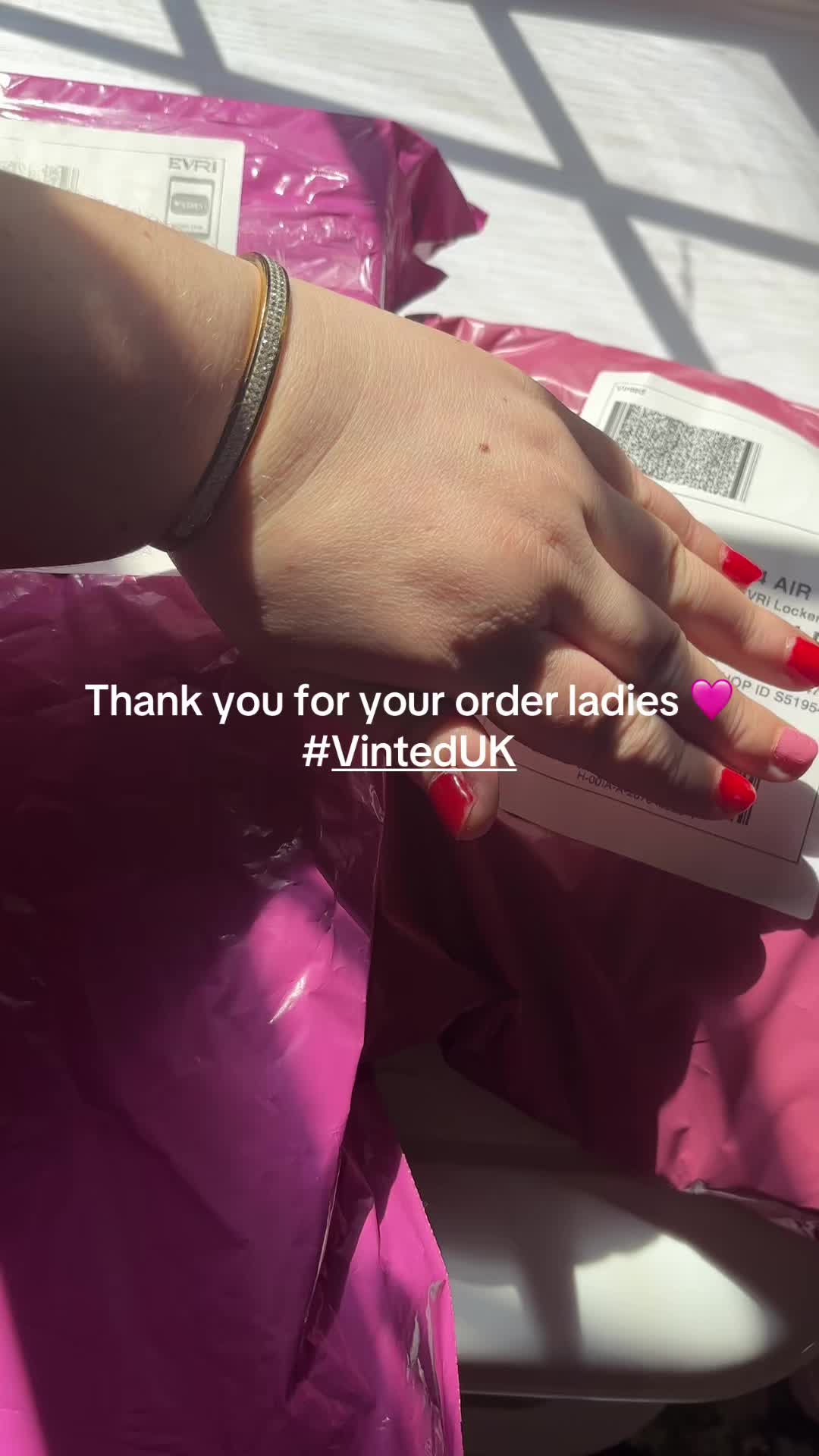@Thefridgegirlandthelaw
