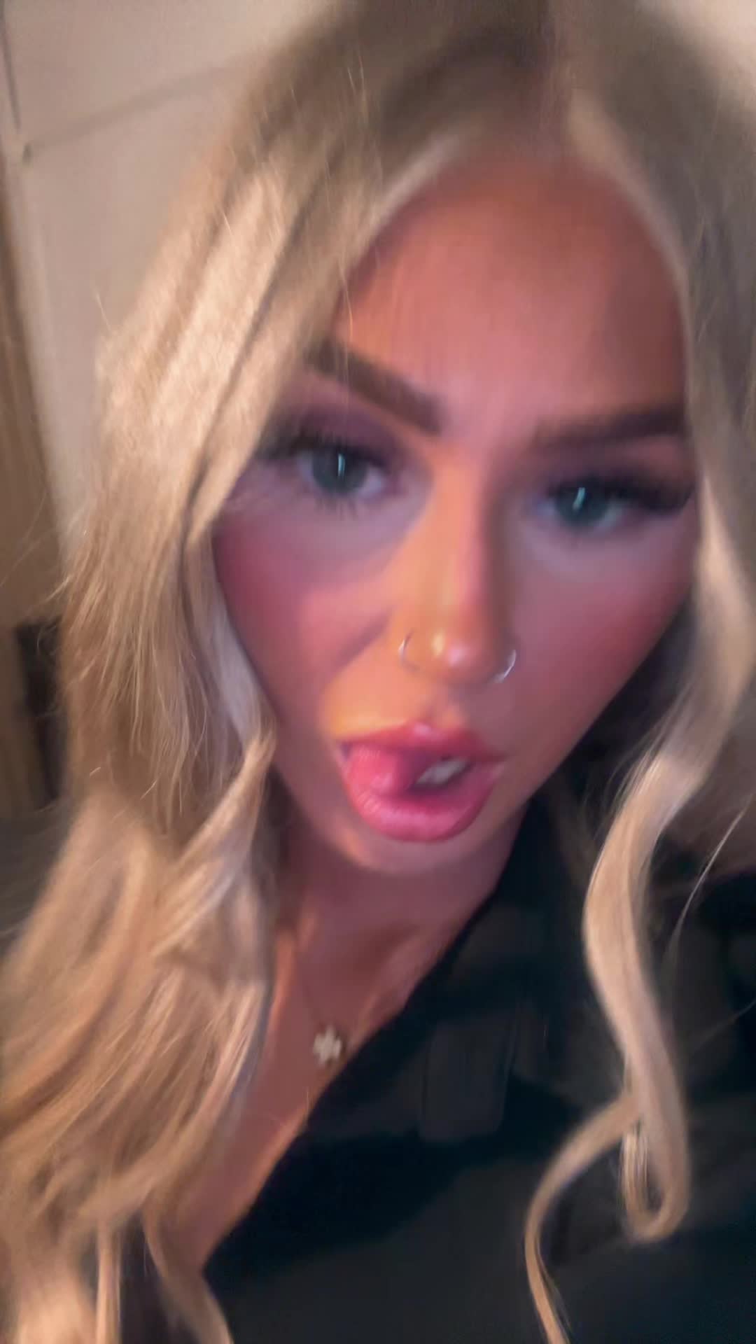 @Charlyemmanicholls