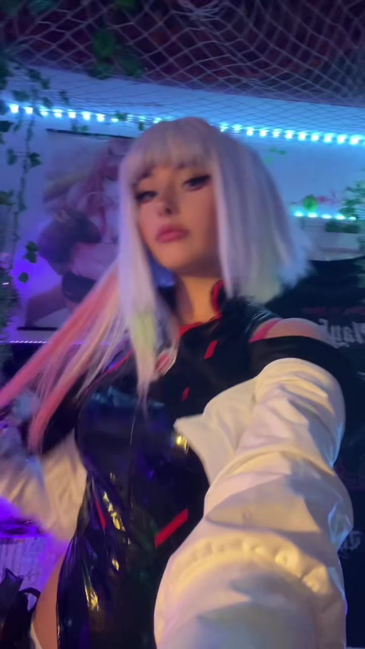 @Ali&eacute;nor 🌺
