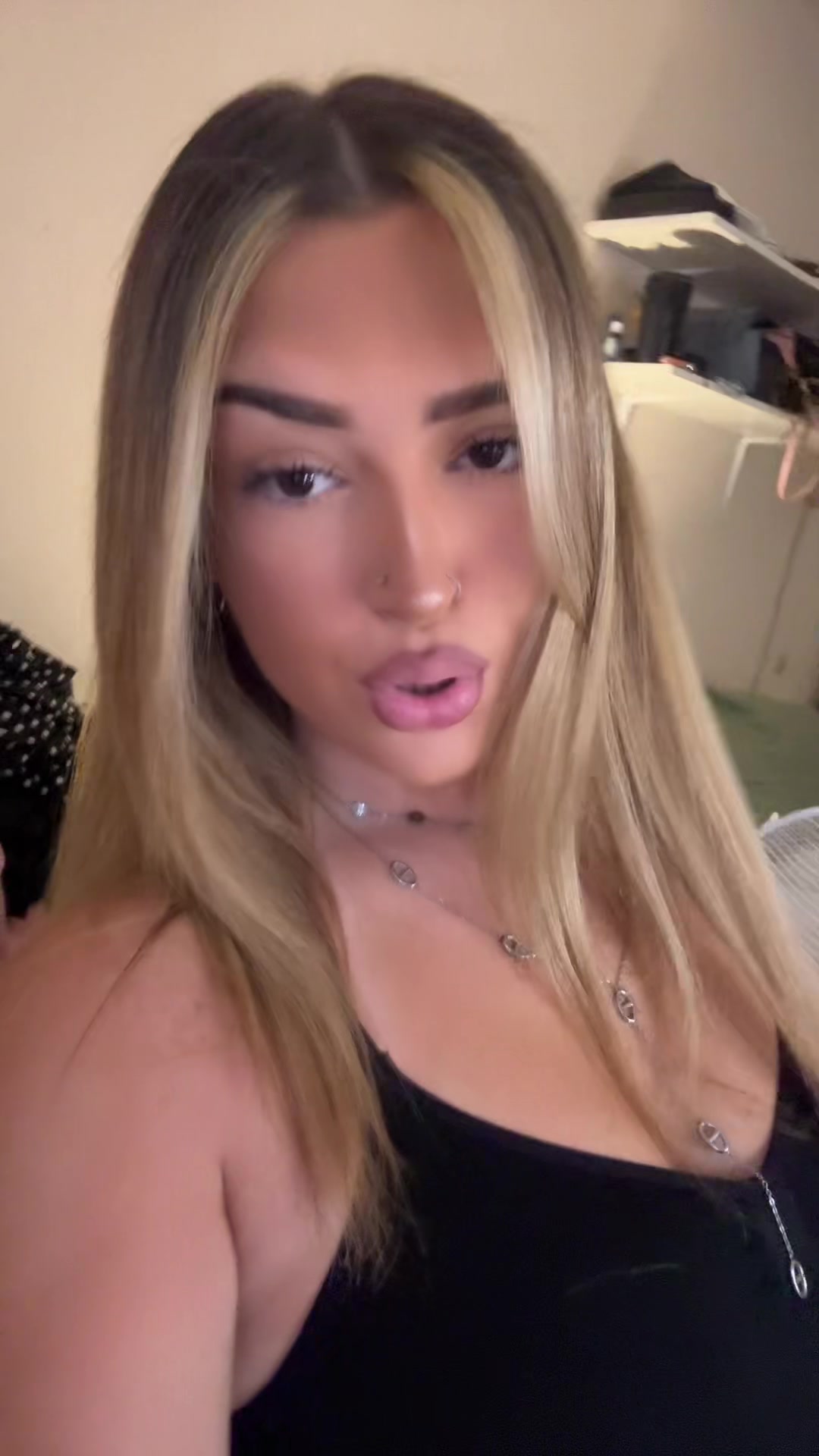 @LΣΣLΘU