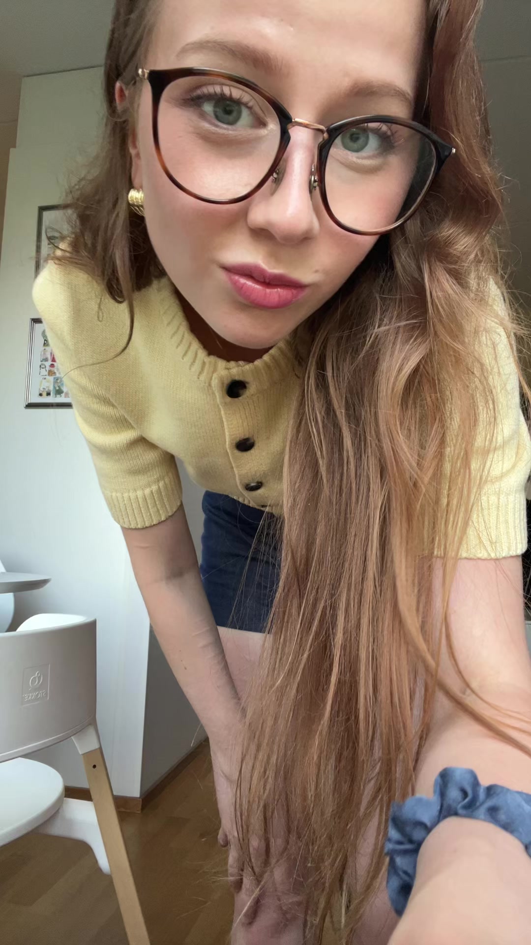 @Ella