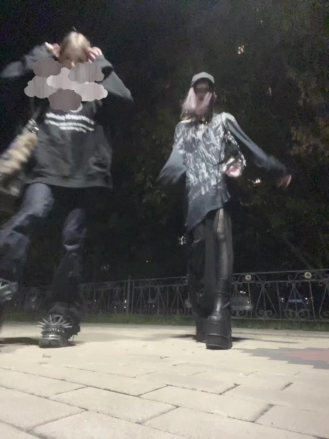 @s3Nyw3bS3x