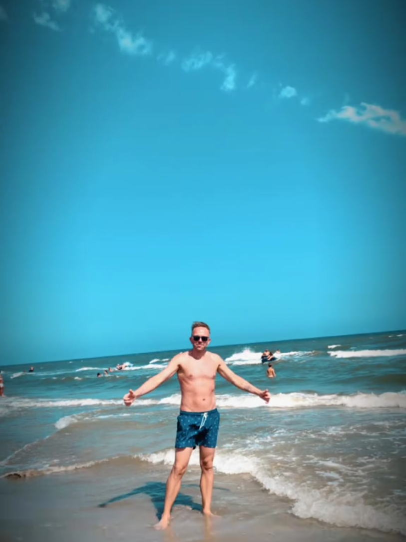 @Travel 🌍 Sorin Sm