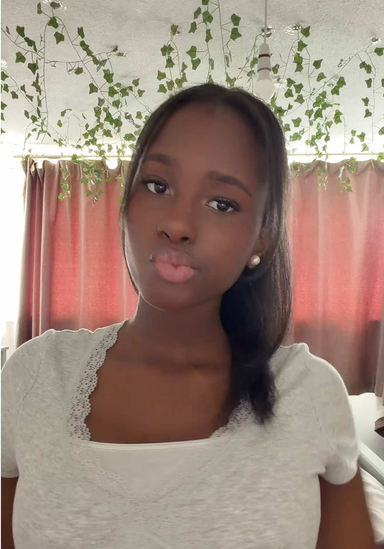 @👩🏾🦱ྀིྀི🪽