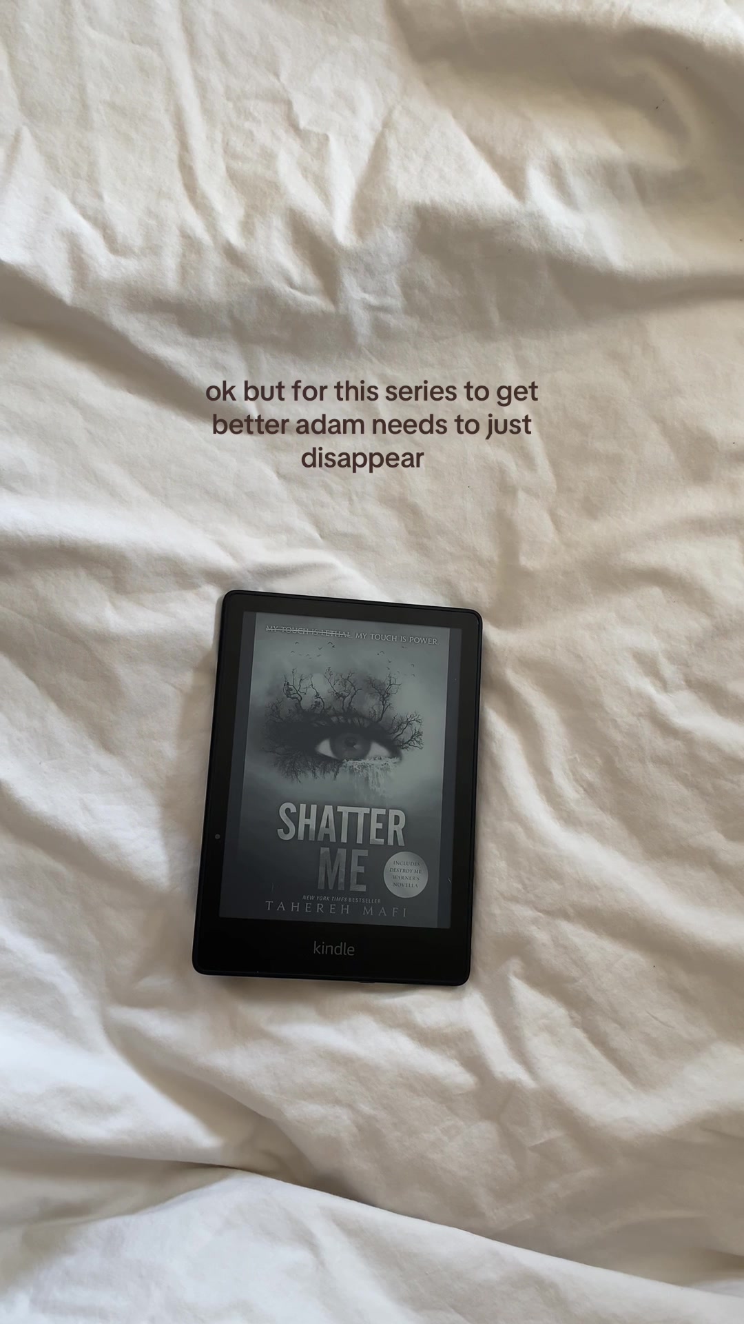 @scarlettreadsx 🪞⭐️🗡️