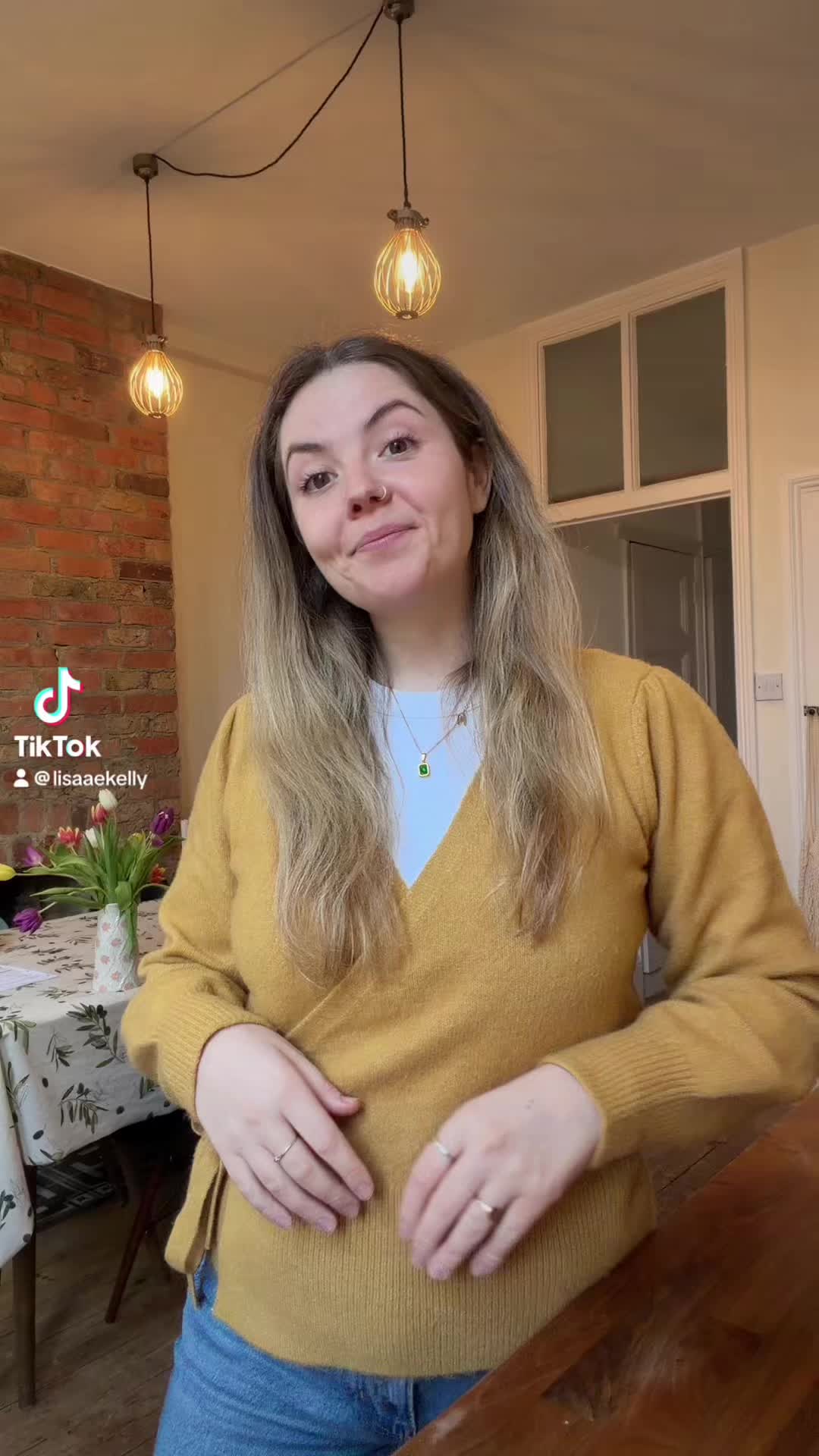 @lisaaekelly