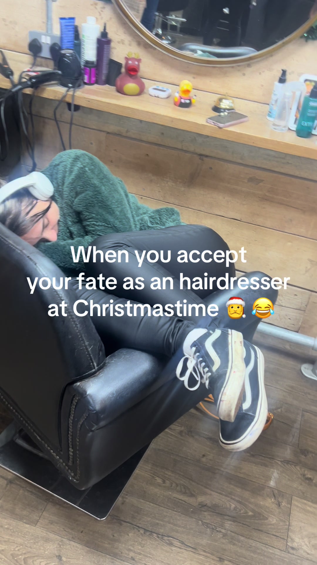 @Neighbourhood💇♀️