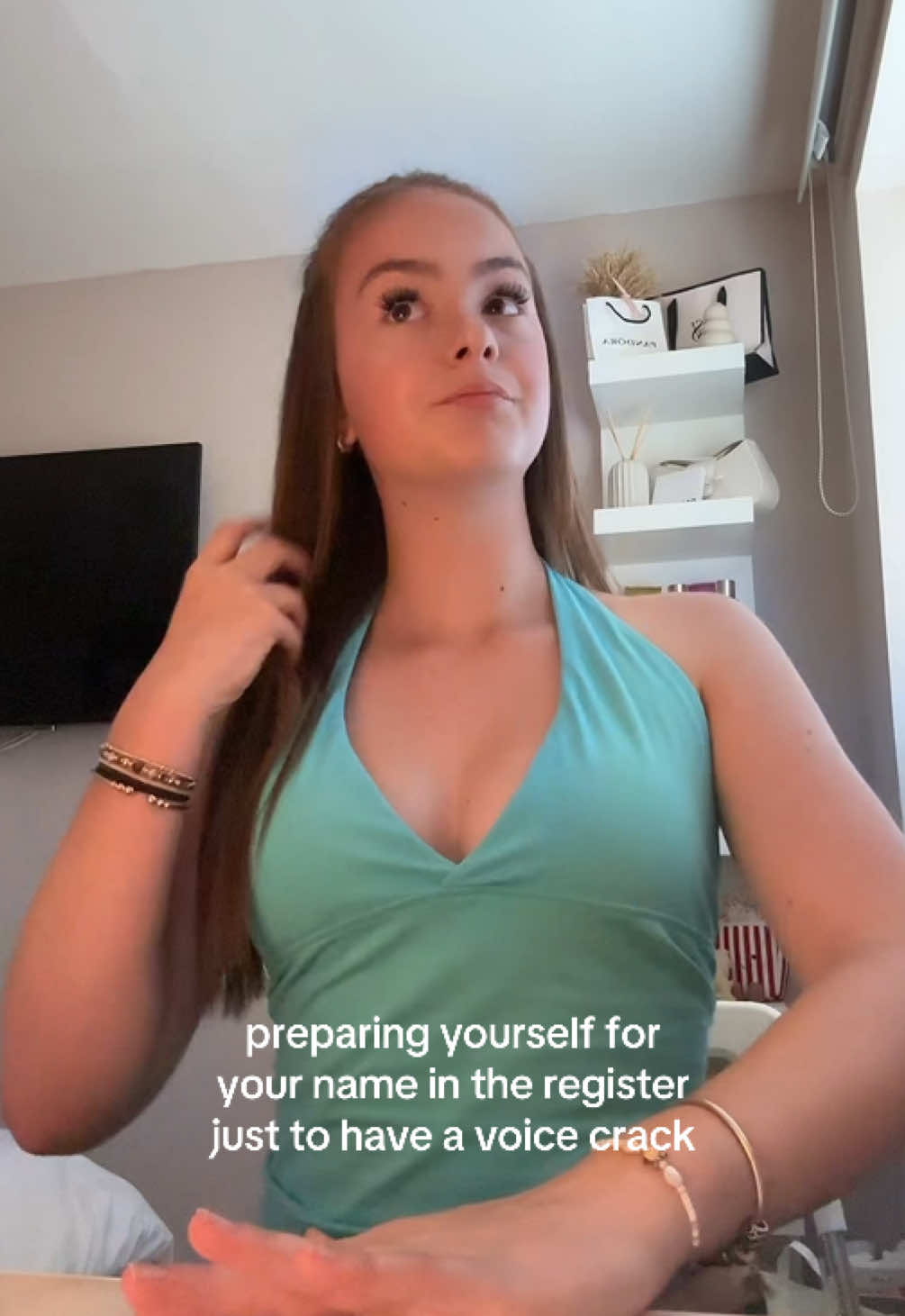 @lily