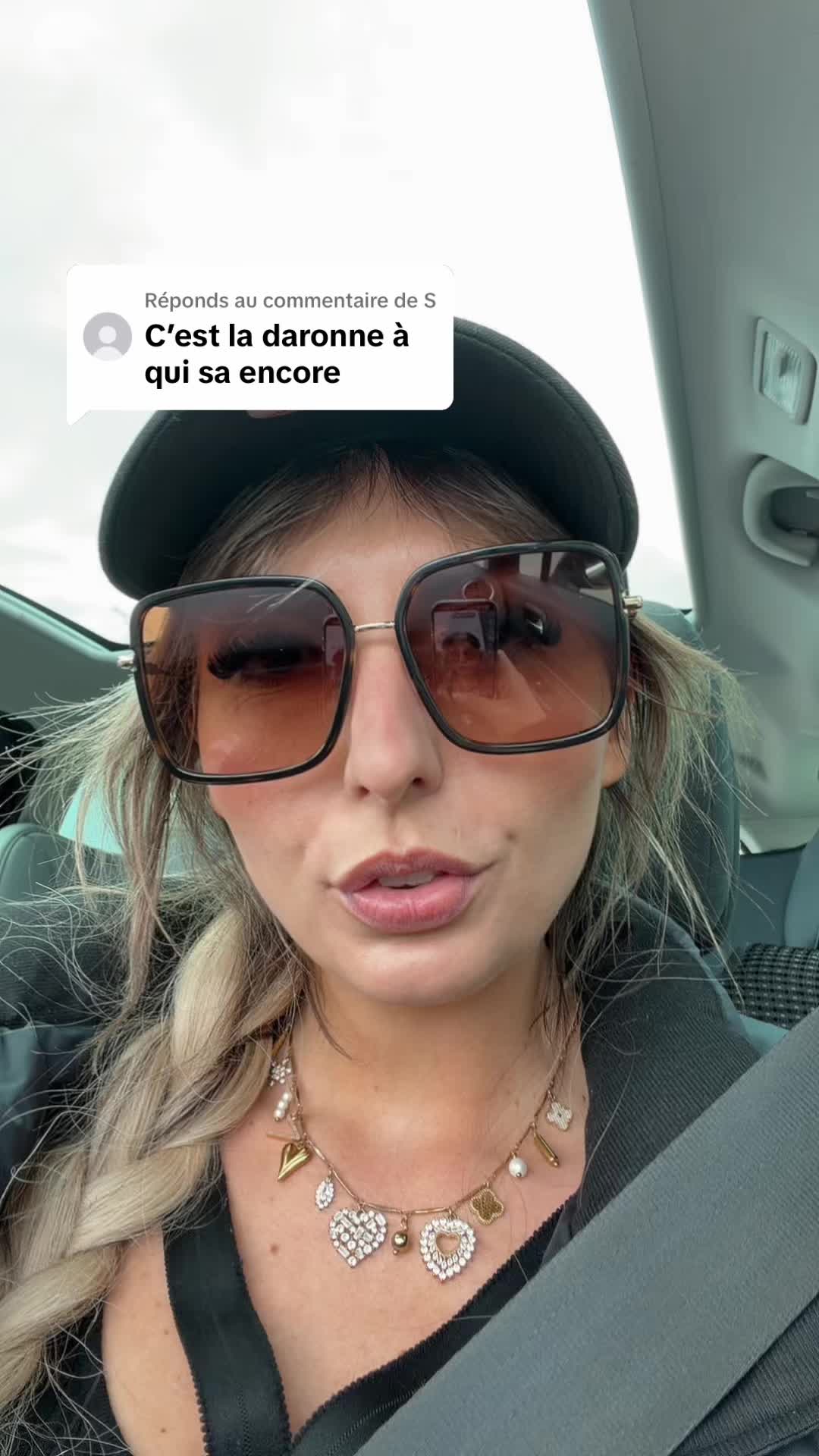 @Capucine
