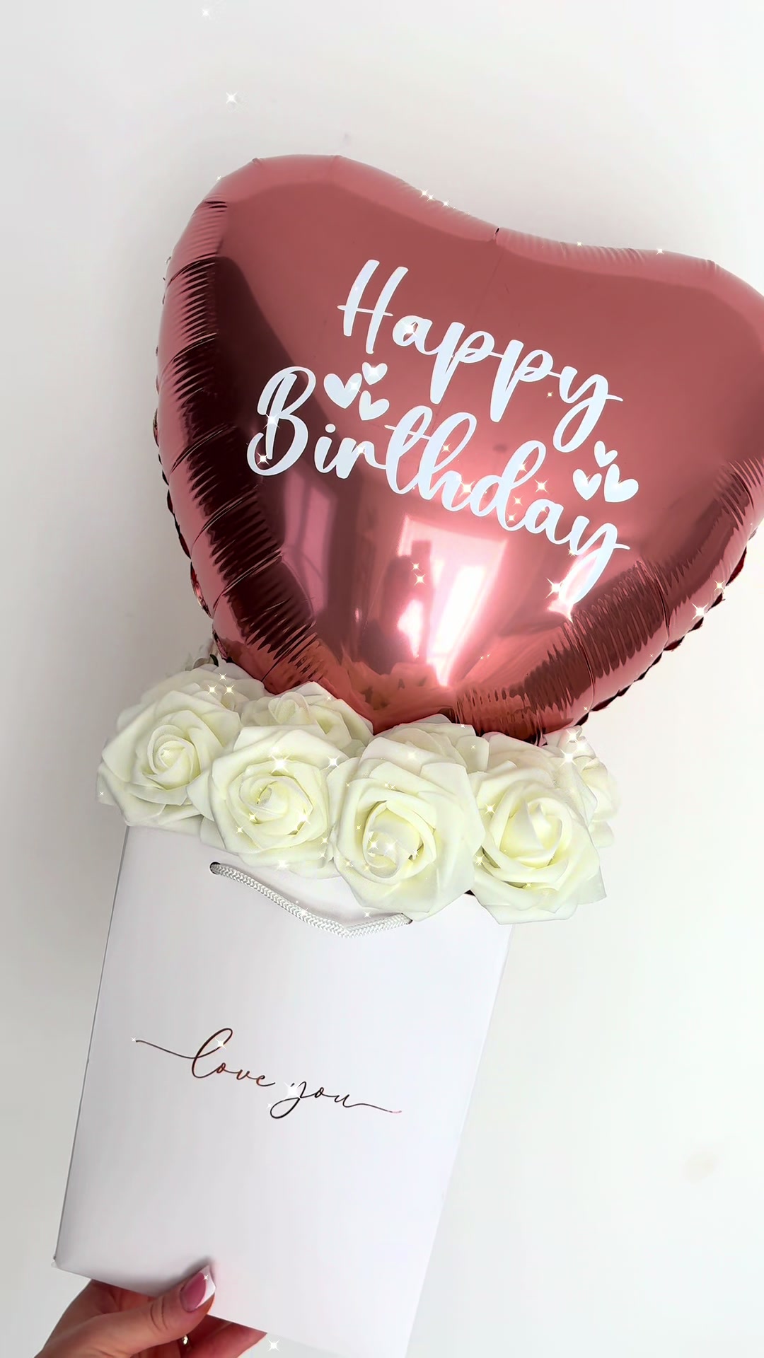 @LuxeGifts