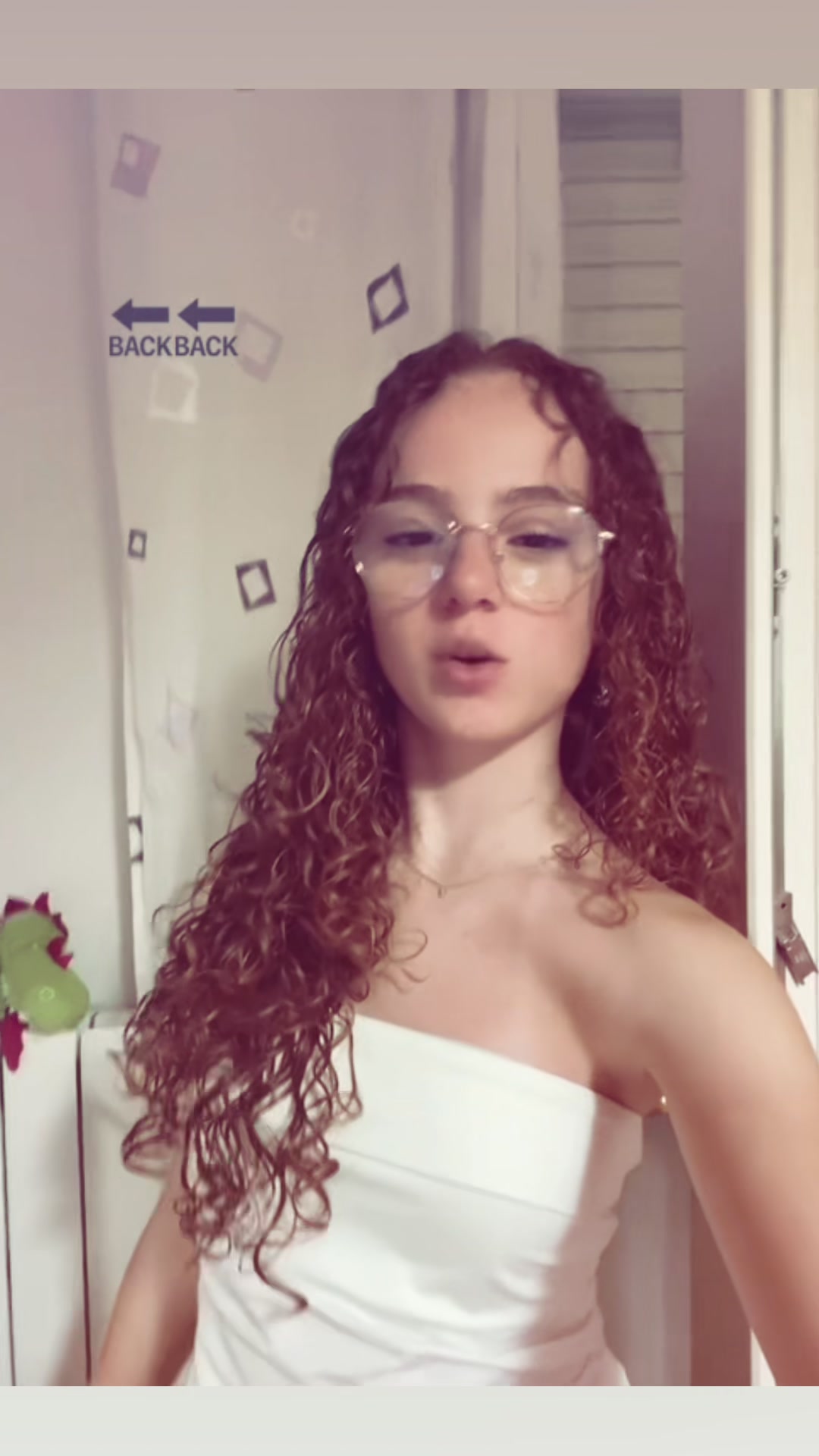 @𝒶𝓃𝓃𝒶