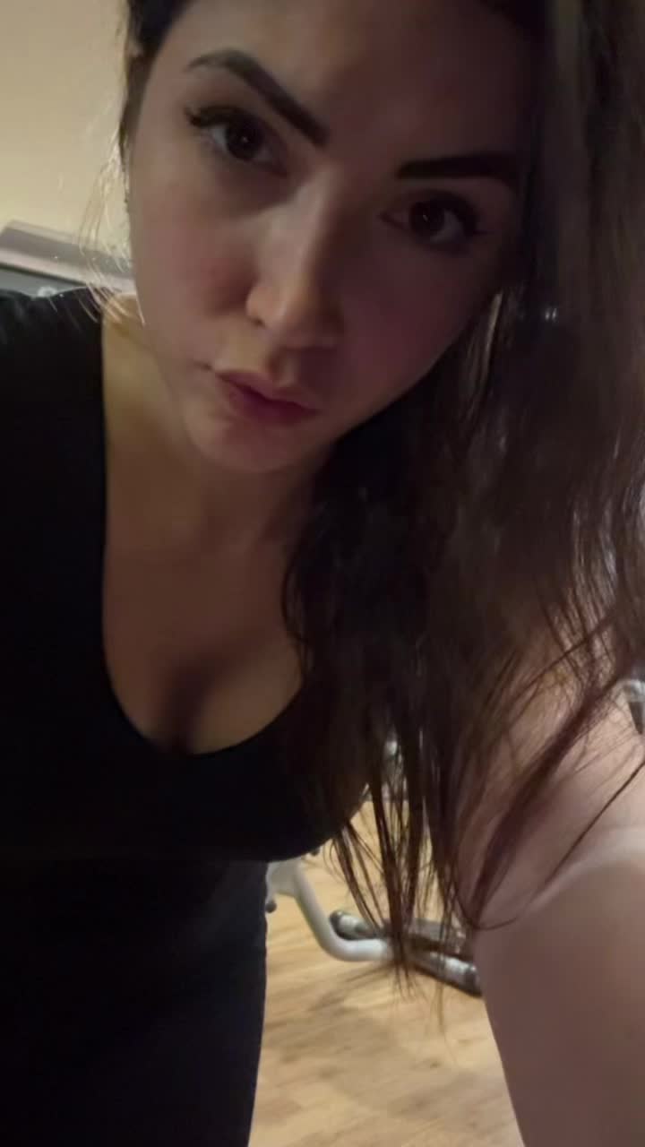 @Vivianhell