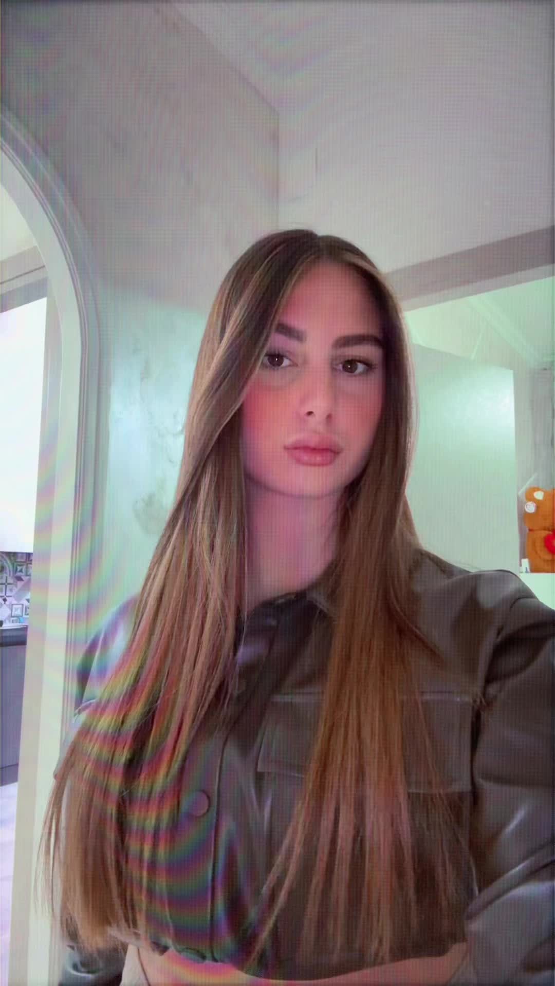@𝑅