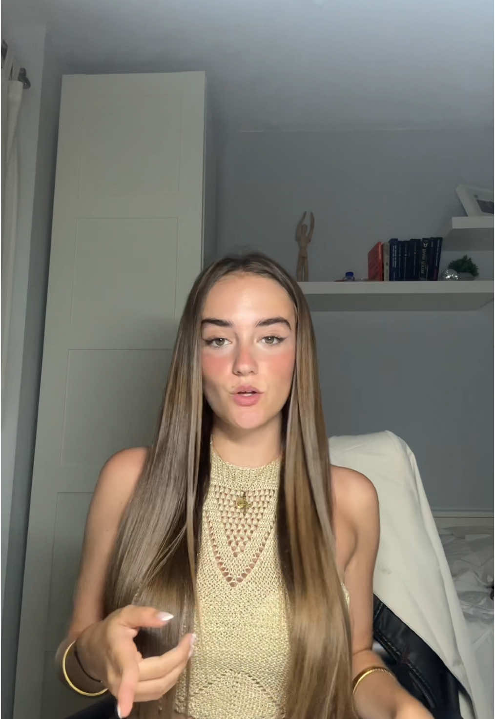 @avellanak