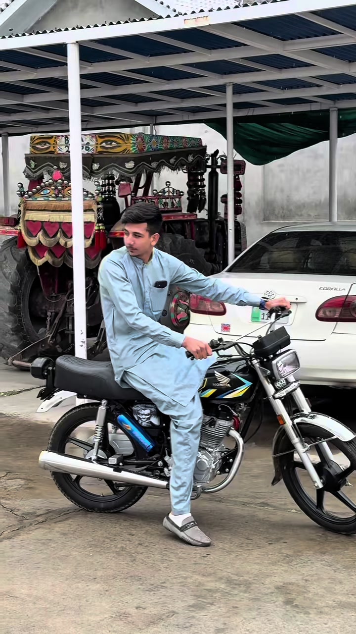 @Hamoon Kashmiri