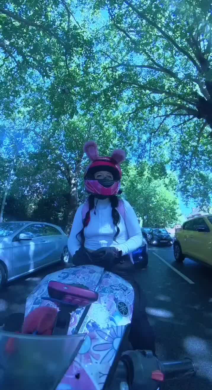 @pinkbunnybiker