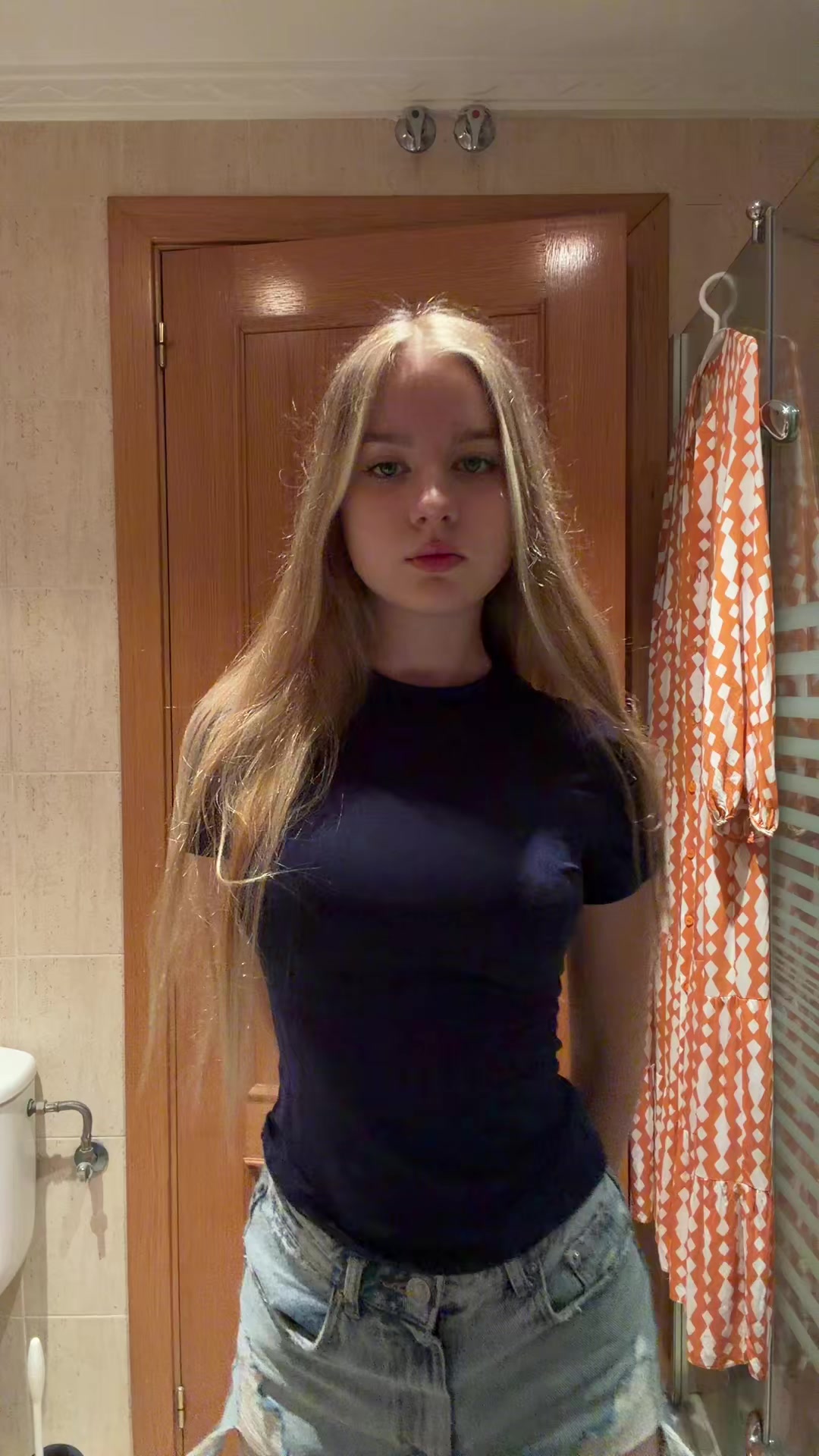 @_Ali_