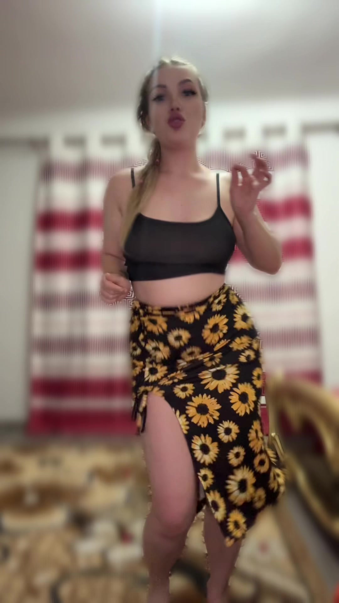 @Ana💚