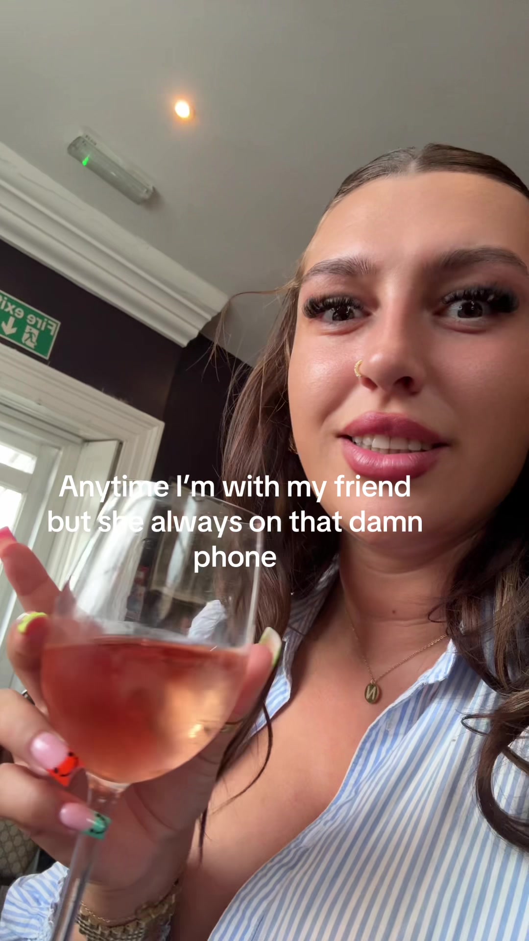 @nelly_jhx