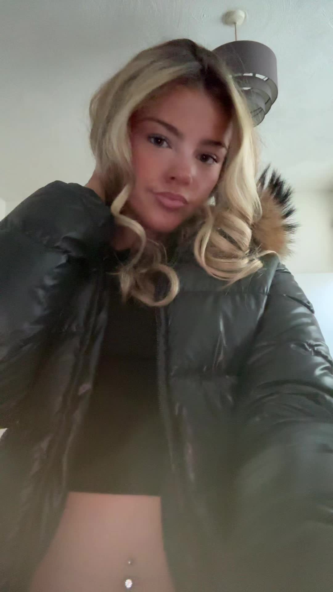 @lo