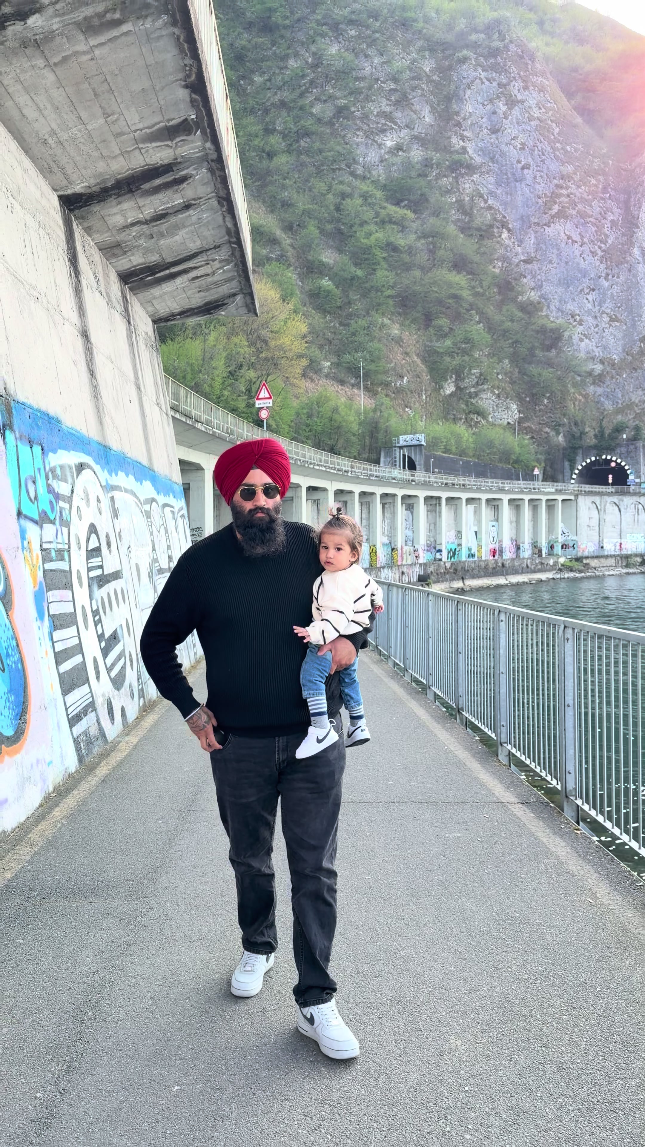 @DALJIT SINGH 🦅